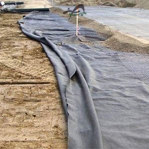 Application-of-geotextile-in-road-construction-min